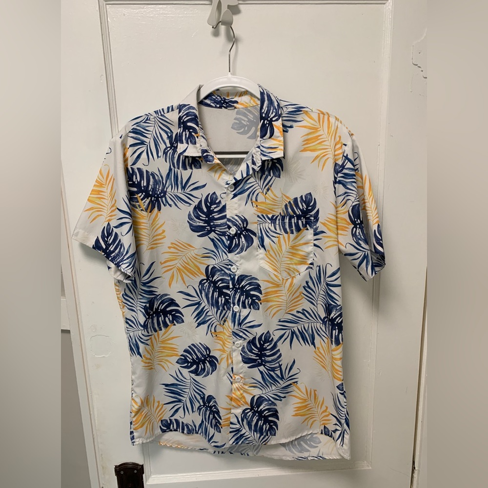 Vibrant Hawaiian Shirt - Men's Size Large - Excellent Condition